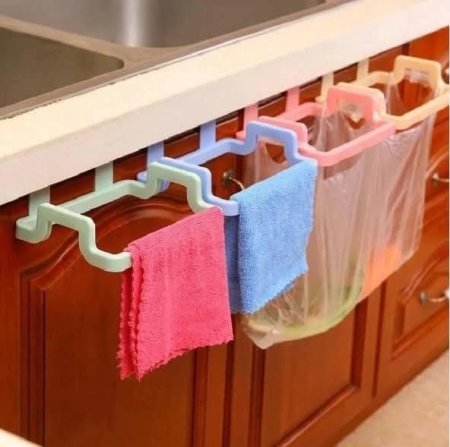 علاقة بشاكير مطبخ وأكياس النفايات